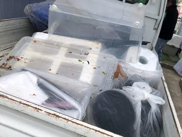 不用品がありましたら是非お任せ下さい！高く買い取りも行います。２人体制、迅速対応サービスの画像