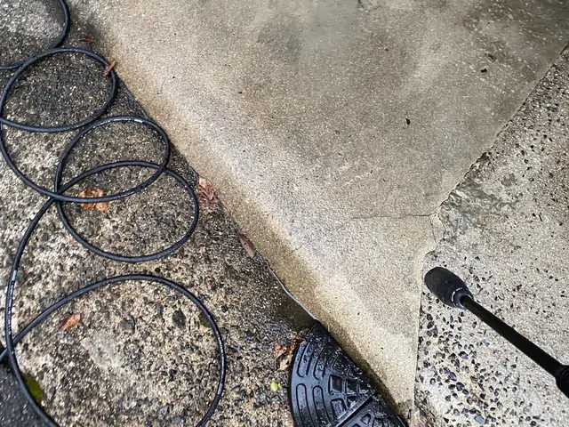 共有部　側溝　桝清掃サービスの画像