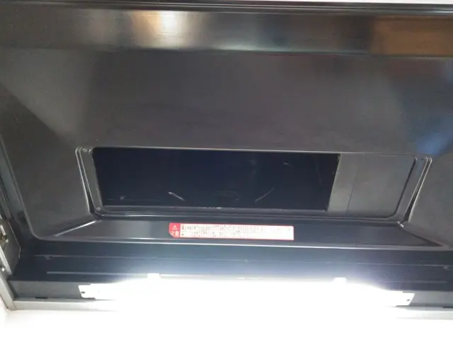 出張費込。バイト作業無。クレジット可。作業前後の画像郵送。24時間年中無休サービスの画像