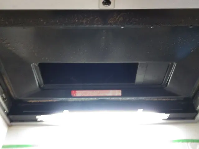 出張費込。バイト作業無。クレジット可。作業前後の画像郵送。24時間年中無休サービスの画像