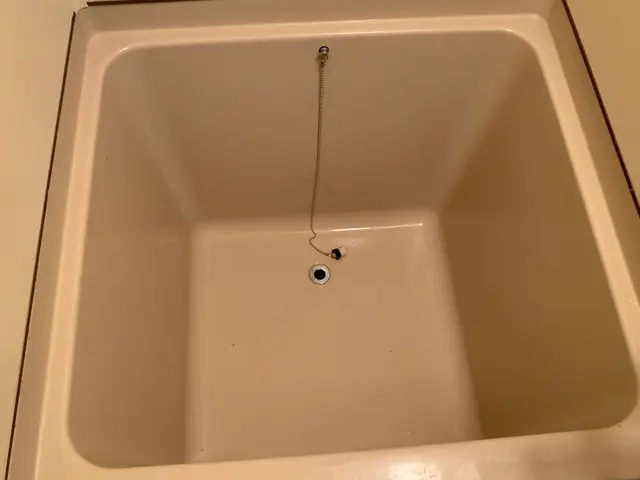 ＜広島市発＞汚れに適した洗剤でカビ、水垢を徹底除去！サービスの画像