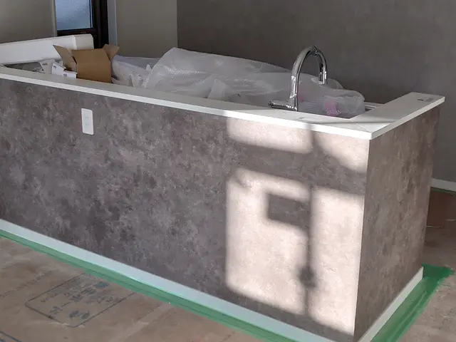 【女性職人です！】短時間でお部屋の雰囲気を変えたい方は是非！アクセントクロスを！サービスの画像