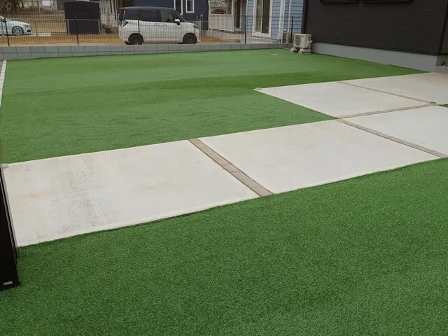 愛犬家が作る人工芝｜低価格ドッグラン施工サービスの画像