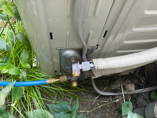 エアコンガス漏れ、水漏れ、点検サービスの画像