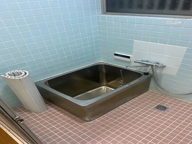 ◎予約から施工まで100%自社対応◎営業時間外も対応可◎損害保険加入店サービスの画像