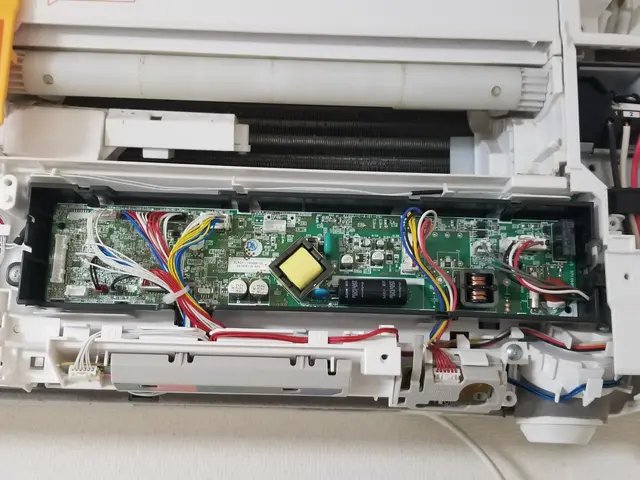 ★ガス漏れのみ受付中★家庭用エアコン専門 ★修理.点検、相談下さい！サービスの画像