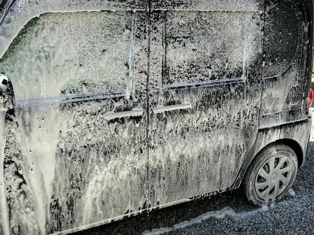 元板金屋の職人技で汚れを完全除去！サービスの画像