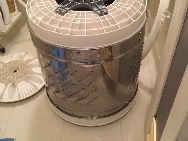 縦型洗濯機分解洗浄！保険加入店サービスの画像