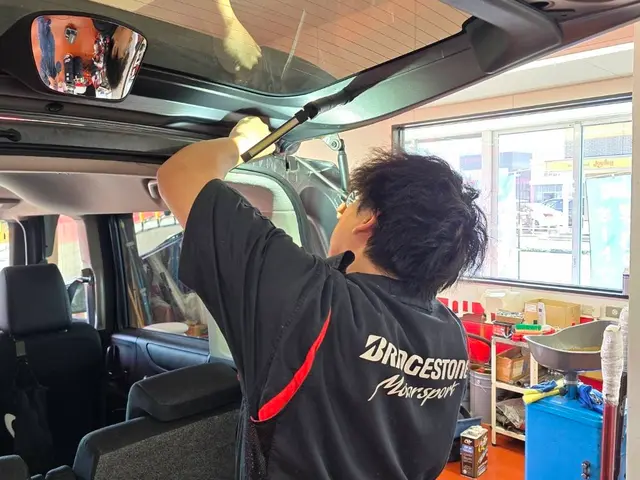 プロの技術でご満足いただけるように心を込めて作業いたしますサービスの画像