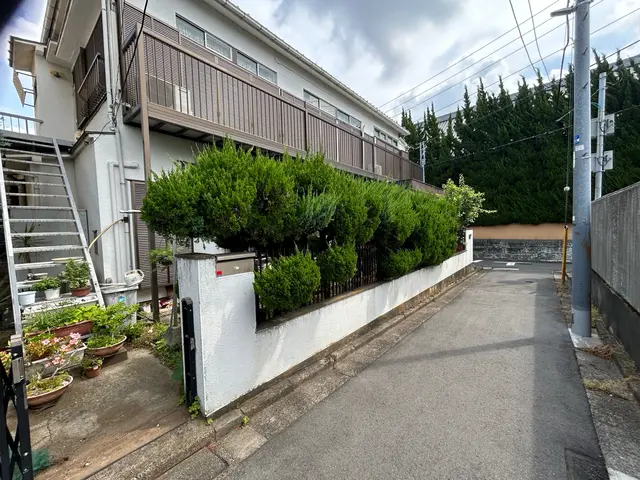 お客様の庭を美しくをモットーに一つ一つの作業を迅速丁寧に対応します！サービスの画像