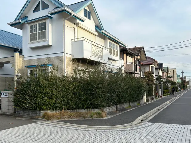 お客様の庭を美しくをモットーに一つ一つの作業を迅速丁寧に対応します！サービスの画像