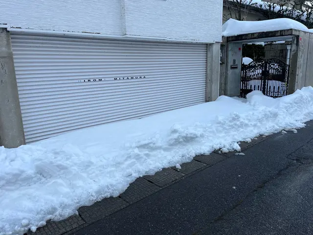 女性スタッフの同行可能◎営業時間外や対応地域外もお気軽にご相談ください！サービスの画像