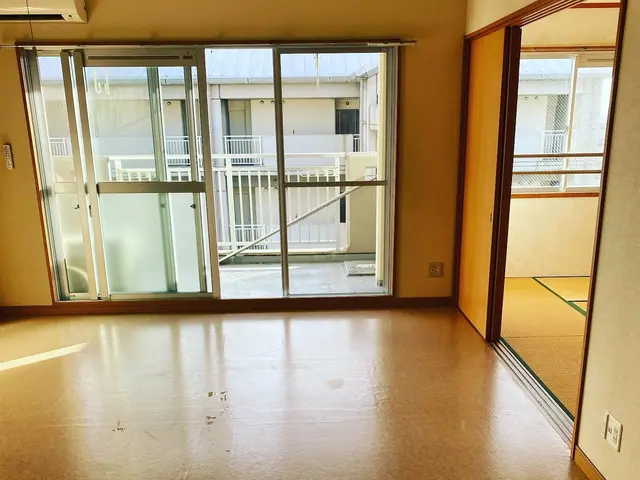 新入居者様が喜んでいただけますように全力で汚れに向き合います。サービスの画像