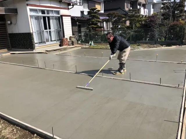 《自信の完全自社施工》業界歴40年！ぜひ、一度プロの技をお試しください。サービスの画像