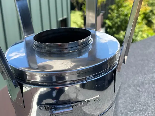 薪ストーブの分解洗浄サービスの画像