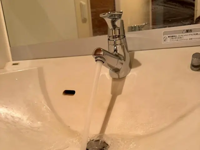 水栓蛇口交換しますサービスの画像