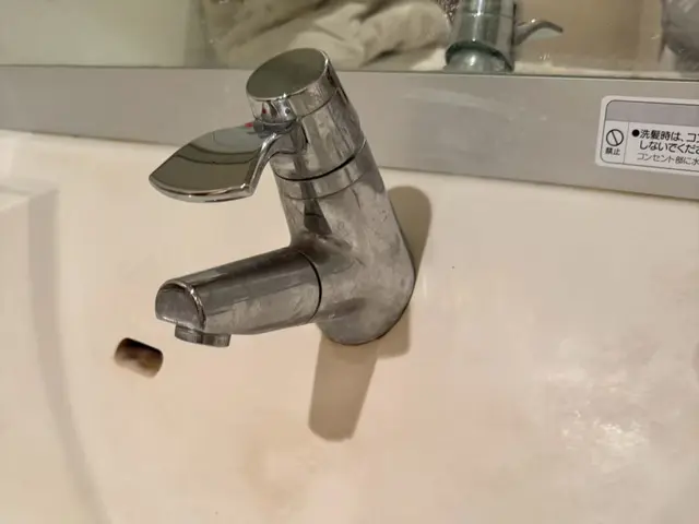 水栓蛇口交換しますサービスの画像