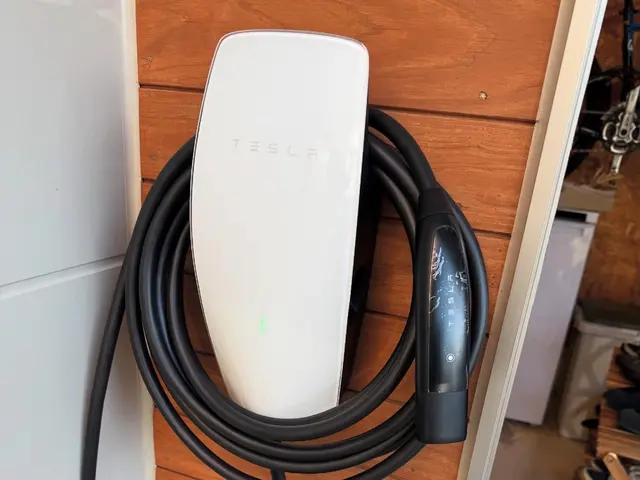 ディーラー請負施工店です、電気自動車の事であれば是非宜しくお願いしますサービスの画像