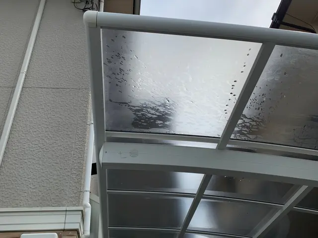 カーポート高圧洗浄！サービスの画像