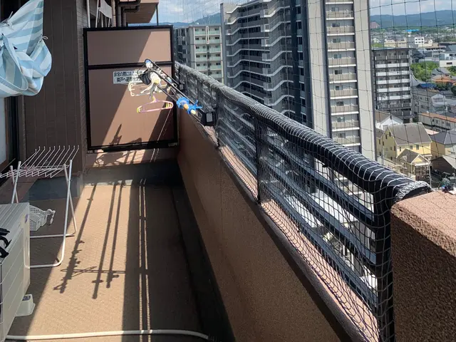 鳩対策のプロですが、転落防止ネット・剥落防止ネットも施工実績ありますサービスの画像