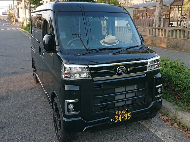 不要品回収軽バン積み放題！エアコン取り外し回収お気軽にメッセージ下さい！サービスの画像