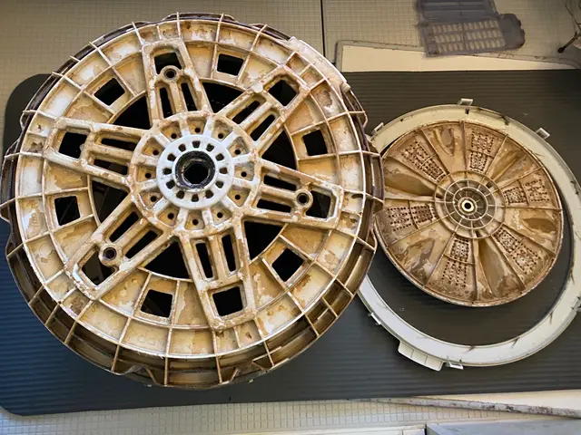 洗濯機のニオイ・カビ撃退！クリーンライフもちべぇサービスの画像