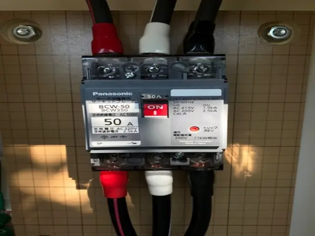 ＜業界35年＞戸建て！マンション！商業ビル！工場！任せて安心の電気屋さんサービスの画像