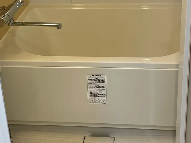 お客様に満足して頂けるように頑張ります！写真の私が伺います！宜しくお願いします。サービスの画像