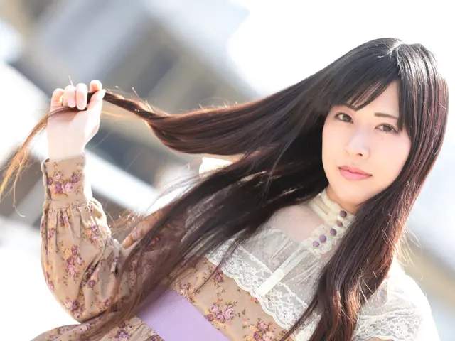 佐村河内すーたろうというものです。３７歳、男です。１〜４時間で６万円。サービスの画像