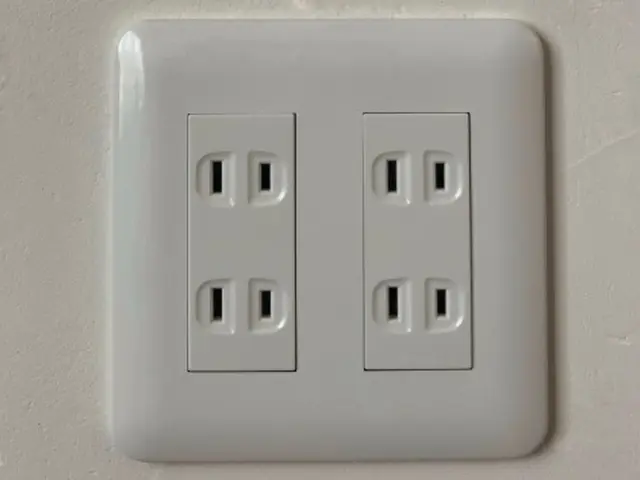 【工事保証１０年】電気工事士が迅速・丁寧・安心の コンセント＆スイッチ工事サービスの画像