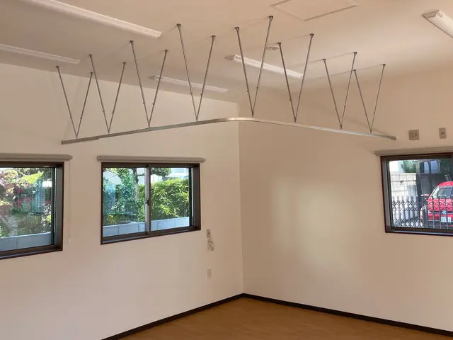 【窓装飾専門経験年数10年以上】お気軽にご相談ください【高所作業対応可能】サービスの画像