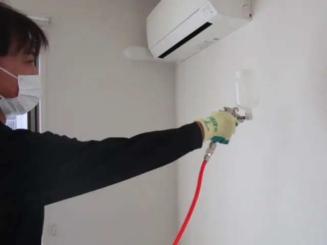 無光触媒コーティング★嫌な臭いから清々しい居住空間へご提案。サービスの画像