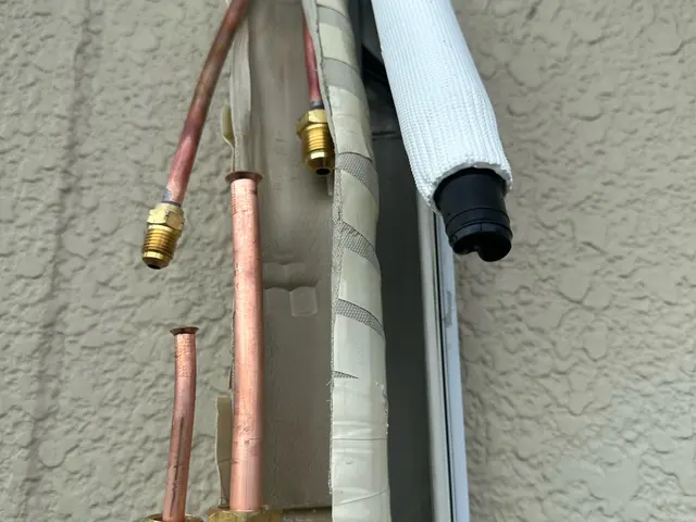 塗装　リフォーム　電気工事　補助金　お困り事のご相談はメッセージからご連絡下さいサービスの画像