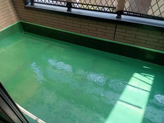 バルコニーFRP防水　1戸建てバルコニーで1番多く使用されております工法です。サービスの画像