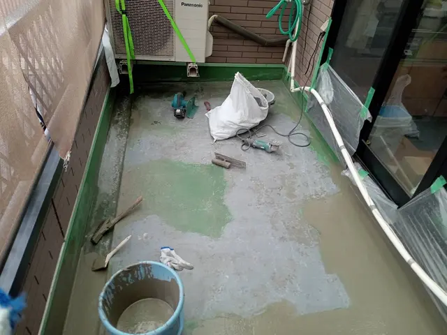 バルコニーFRP防水　1戸建てバルコニーで1番多く使用されております工法です。サービスの画像