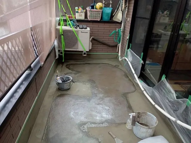 バルコニーFRP防水　1戸建てバルコニーで1番多く使用されております工法です。サービスの画像