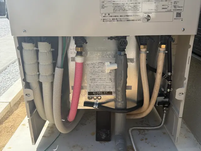 第一種電気工事士によるエコキュート新設、交換工事お任せ下さい！サービスの画像