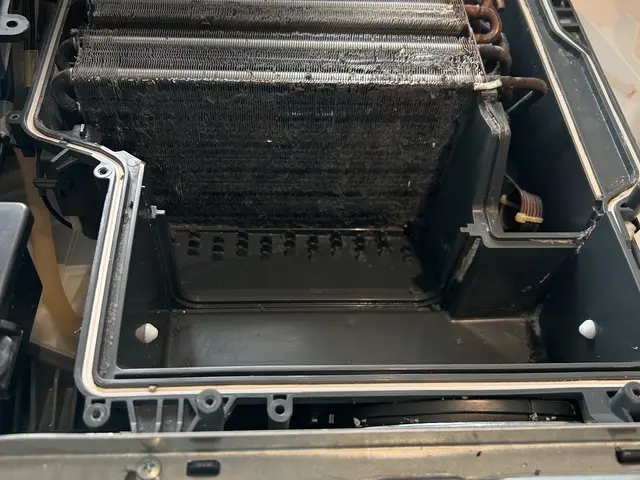 ◤乾燥効率UP◢洗濯機の「分解」洗浄ならお任せください！内部の汚れを徹底除去♪サービスの画像