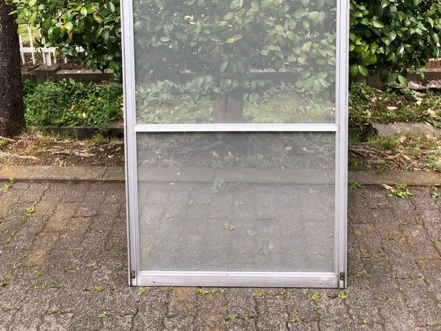 ★業歴10年以上の丁寧な仕上がり★枠清掃　★現地張り替え可★カード払可サービスの画像