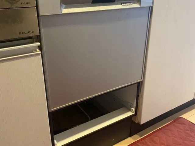 大手業務経験あり！綺麗で確実な工事を致します♪今ならエアコン取り外し、回収無料！サービスの画像