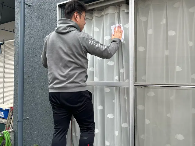 【業界歴10年、月30件の実績】冊子のカビや汚れが気になる方は是非弊社にお任せ！サービスの画像