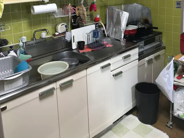 天然洗剤使用★エアコン分解高圧洗浄★駐車代当社負担サービスの画像