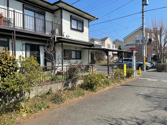 アーボリスト / ツリークライミング技術を駆使して、安全に伐採いたします。サービスの画像