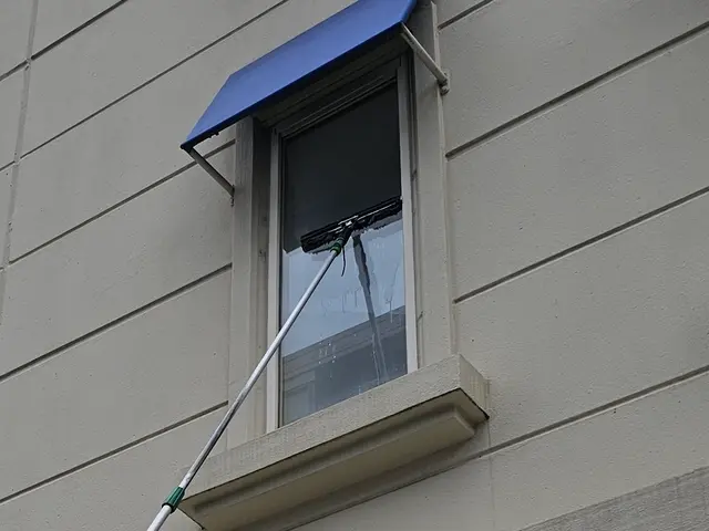 ◤店長訪問◢ ビル等の高所作業対応可能◎サービスの画像