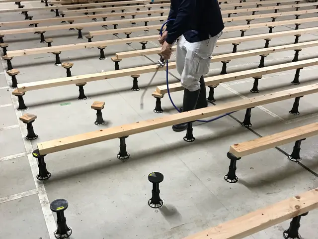 ★白蟻対策協会認定防除士による責任施工店です★5年保証、損害保険付き●サービスの画像