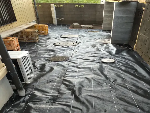 寒さ暑さもなんのその！草むしりから解放されませんか？サービスの画像