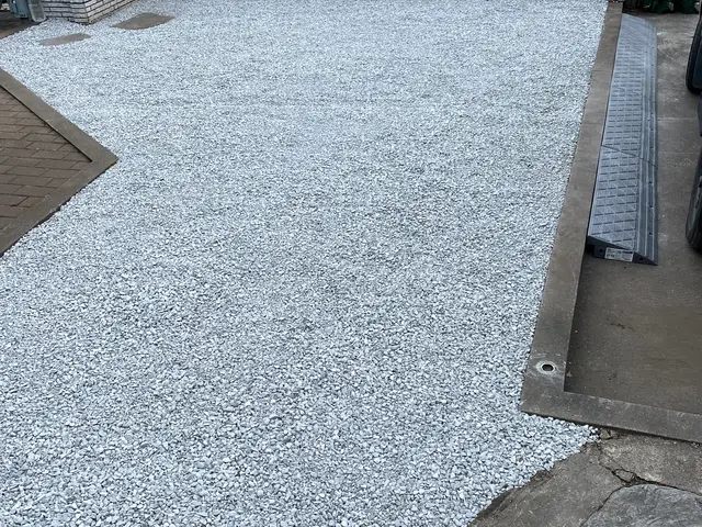 女性スタッフ同行可能！仕上がりにご不満の場合は無料で追加対応も行います◎サービスの画像