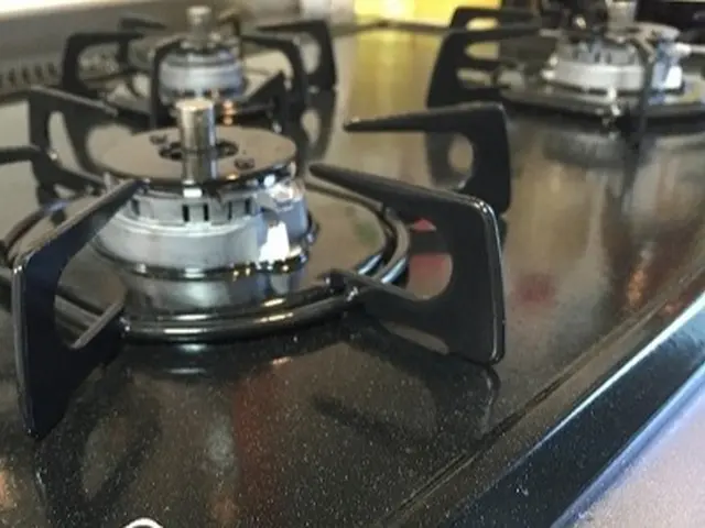 キッチン周りのクリーニングサービスの画像