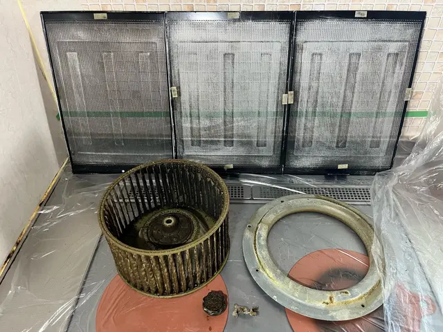 【24時間対応可】気になるベタベタ油汚れ落とします★年末大掃除を楽にしませんか？サービスの画像