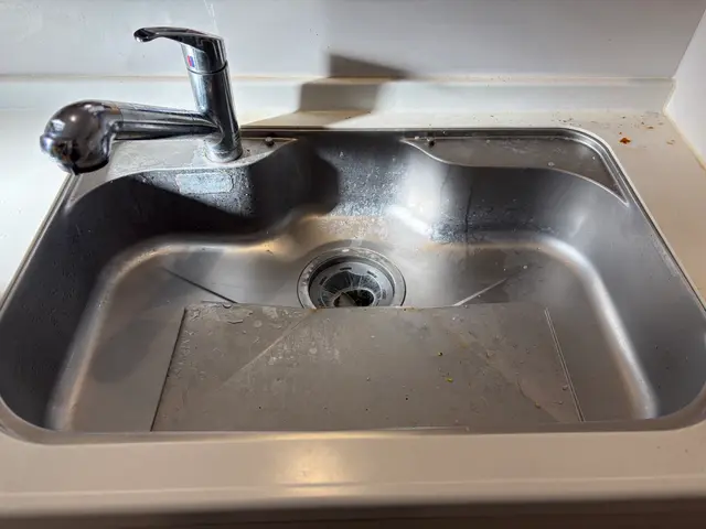 美味しい料理は綺麗なキッチンから♪シンク撥水コーティングをサービス中☆サービスの画像